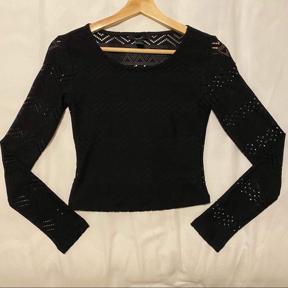 Zigzag Mesh Back Long Sleeve Top